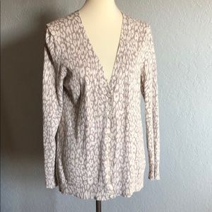 GAP Neutral Cheetah Cardigan